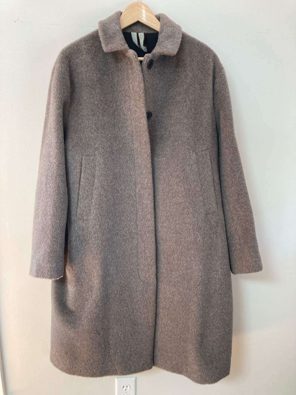 BEAUTIFUL Aiayu Women’s Taupe Llama & Wool Blend Single-Breasted Coat Size L